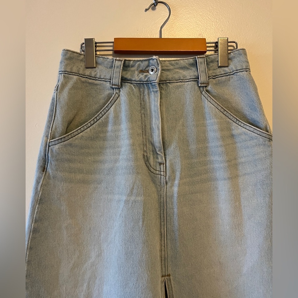 Light Wash Denim Maxi Skirt - Picture 6 of 11